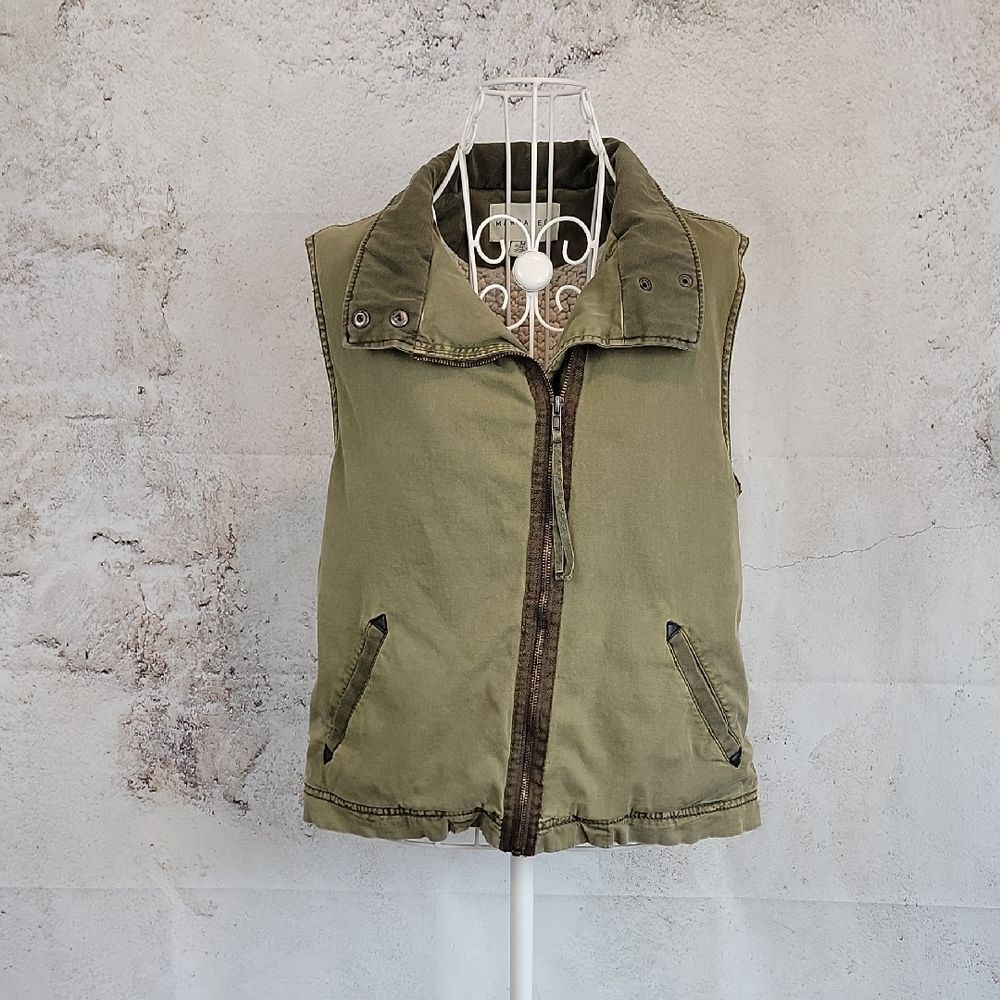 Marrakech Anthropologie Olive Green Faux Shearling Vest Womens Size M